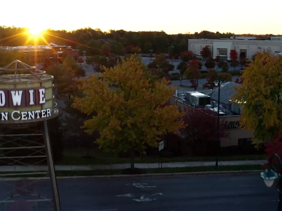 Bowie Town Center Retail Shopping Landscaping Case Study Thumb 1